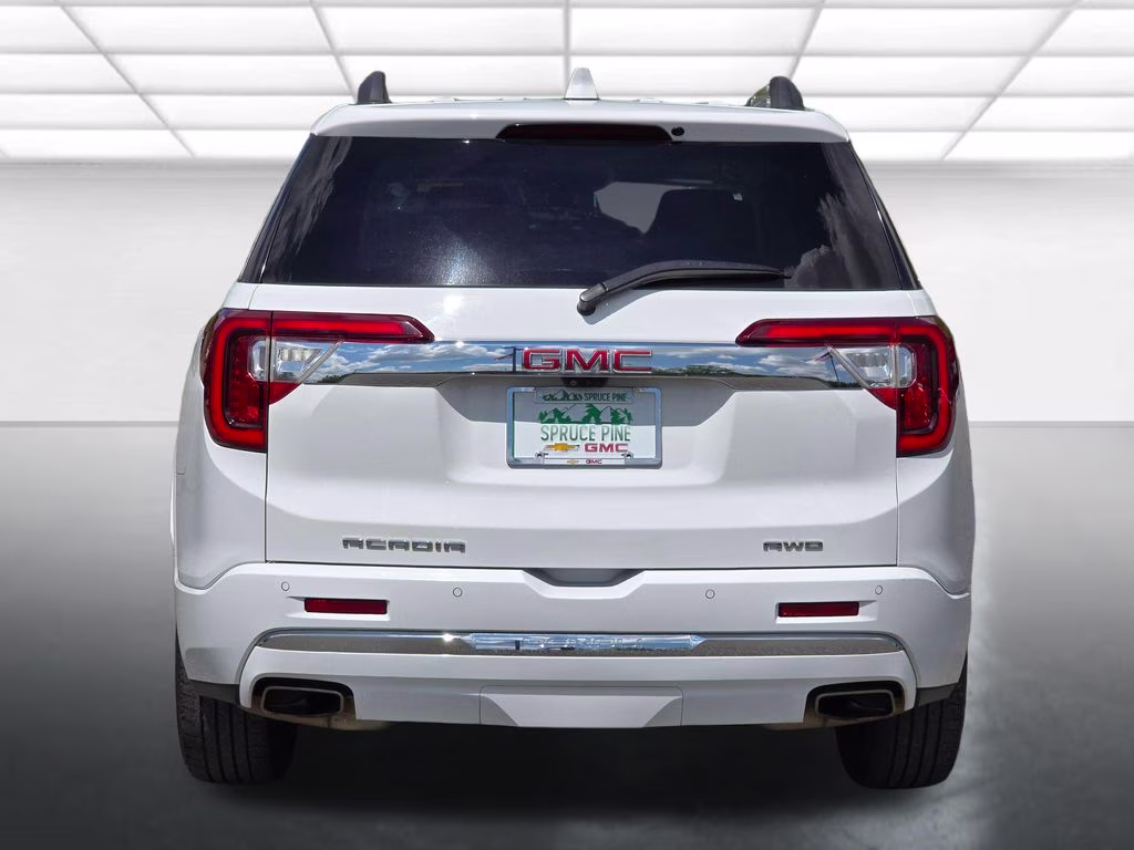 2023 Summit White GMC Acadia Denali AWD SUV