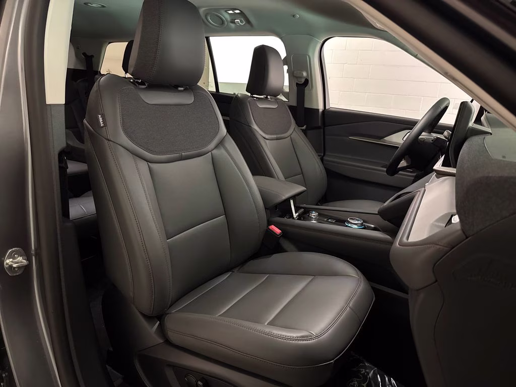 2026 Carbonized Gray Metallic Ford Explorer Active RWD SUV