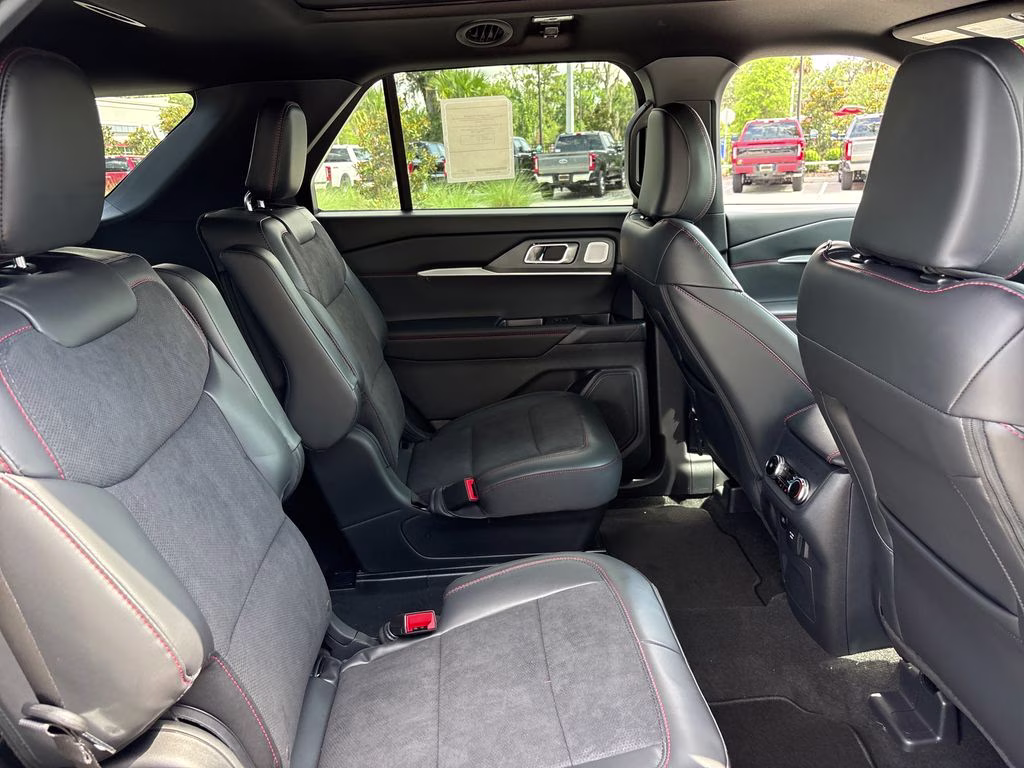 2026 Space White Metallic Ford Explorer ST 4X4 SUV