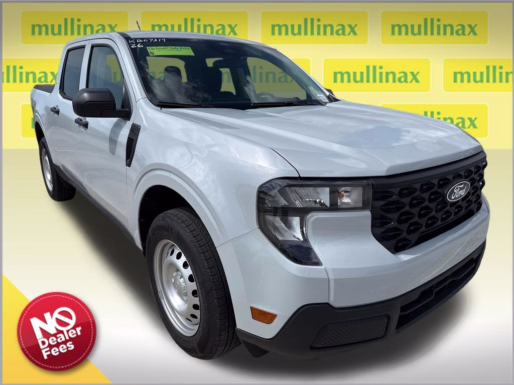 2026 Space White Metallic Ford Maverick XL FWD Truck