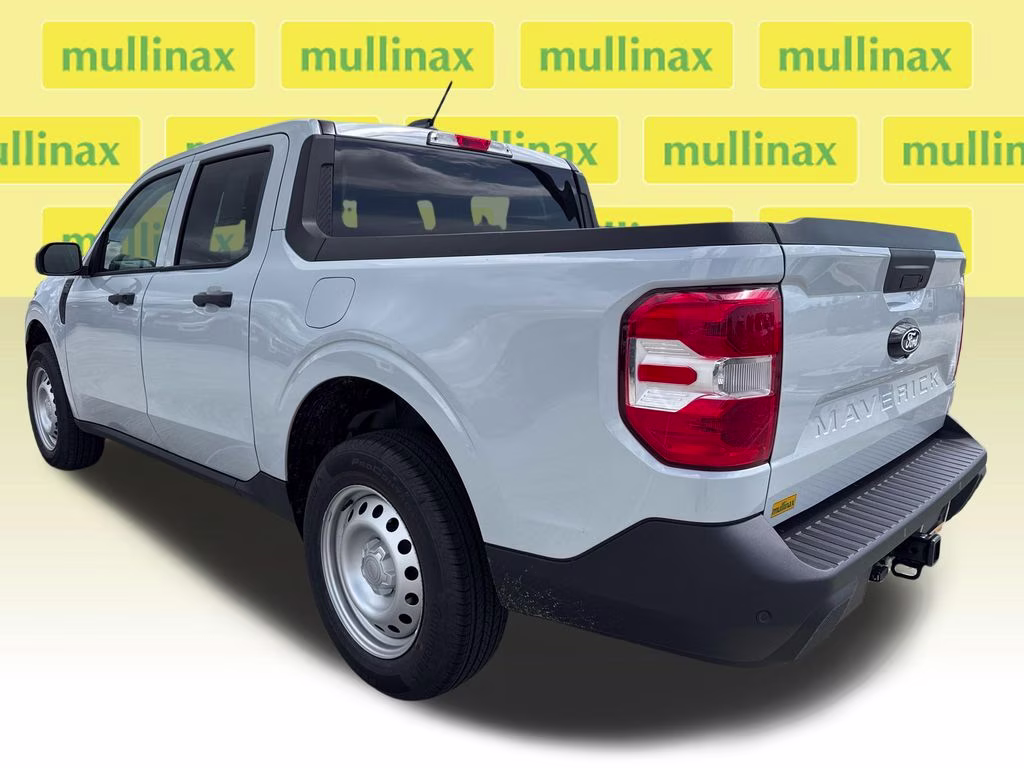 2026 Space White Metallic Ford Maverick XL FWD Truck