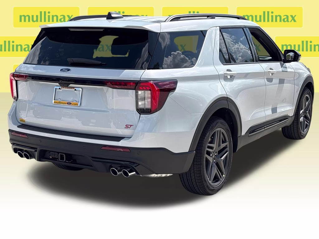 2026 Space White Metallic Ford Explorer ST 4X4 SUV