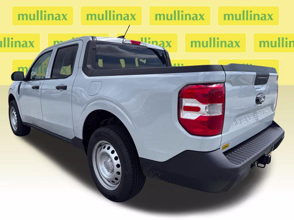 2026 Space White Metallic Ford Maverick XL FWD Truck