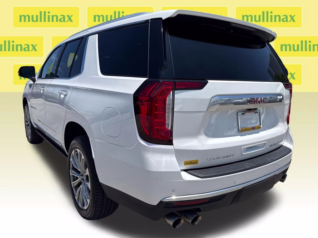 2021 White Frost Tricoat GMC Yukon Denali RWD SUV
