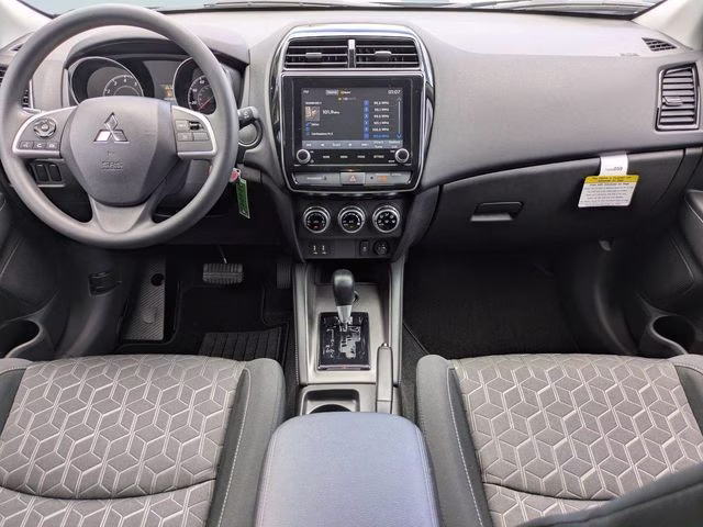 2026 Mercury Gray Metallic Mitsubishi Outlander Sport 2.0 LE 4X4 SUV