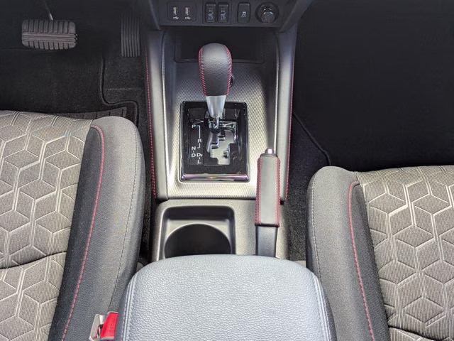 2026 Mercury Gray Metallic Mitsubishi Outlander Sport 2.0 LE 4X4 SUV