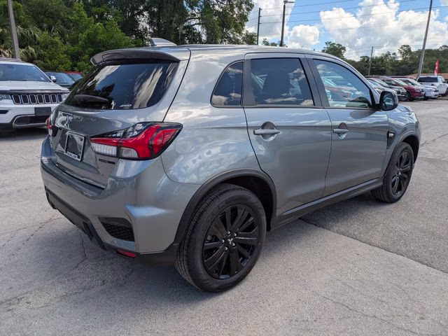 2026 Mercury Gray Metallic Mitsubishi Outlander Sport 2.0 LE 4X4 SUV