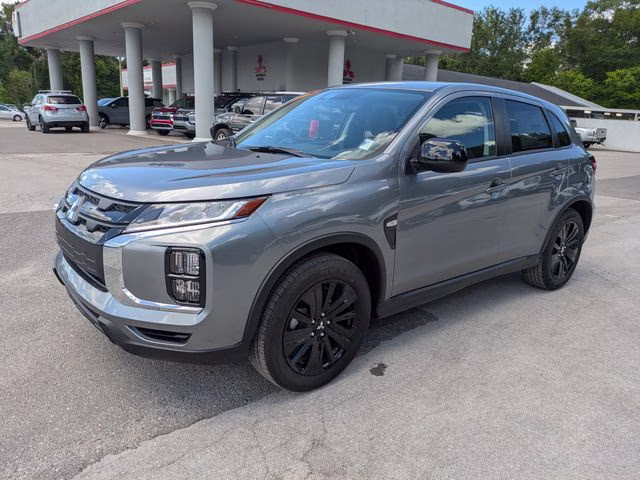 2026 Mercury Gray Metallic Mitsubishi Outlander Sport 2.0 LE 4X4 SUV