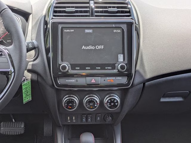 2026 Alloy Silver Metallic Mitsubishi Outlander Sport 2.0 LE 4X4 SUV