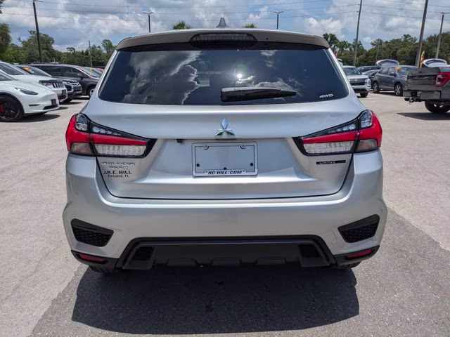 2026 Alloy Silver Metallic Mitsubishi Outlander Sport 2.0 LE 4X4 SUV