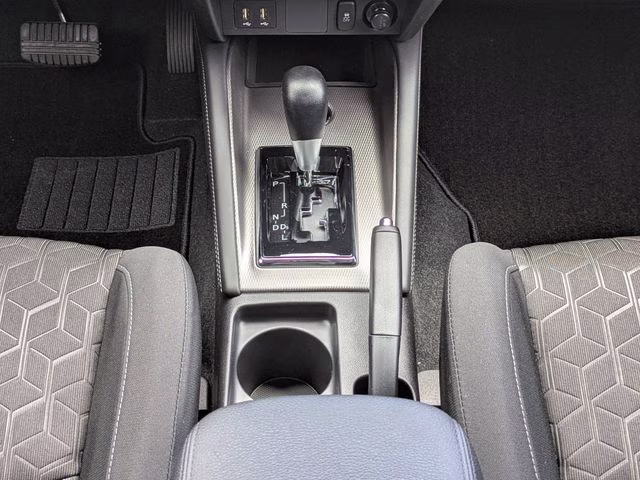 2026 Mercury Gray Metallic Mitsubishi Outlander Sport 2.0 LE 4X4 SUV