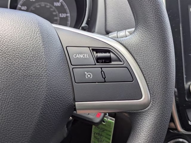 2026 Mercury Gray Metallic Mitsubishi Outlander Sport 2.0 LE 4X4 SUV