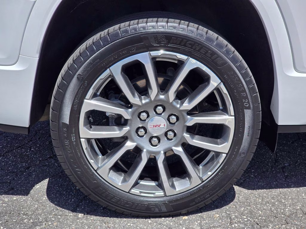 2023 Summit White GMC Acadia Denali AWD SUV