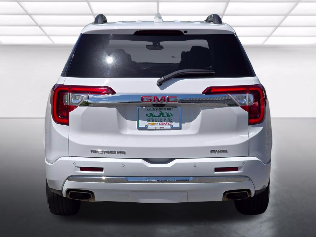 2023 Summit White GMC Acadia Denali AWD SUV