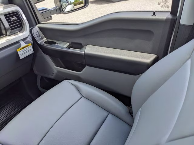 2026 Oxford White Ford Super Duty F-250 SRW XL 4X4 Truck