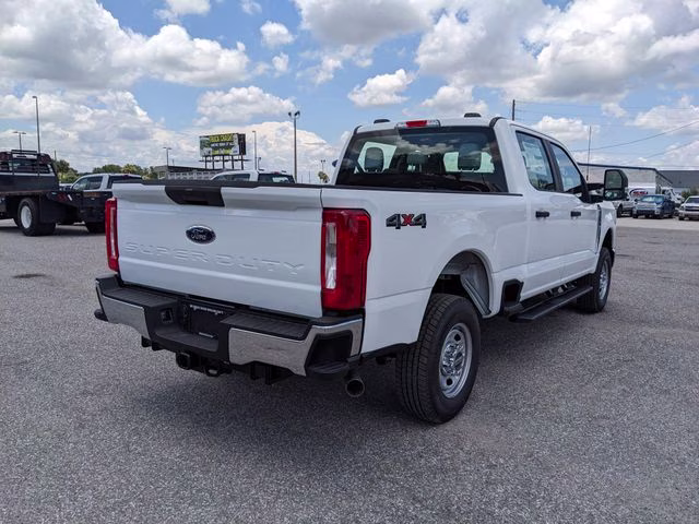 2026 Oxford White Ford Super Duty F-250 SRW XL 4X4 Truck