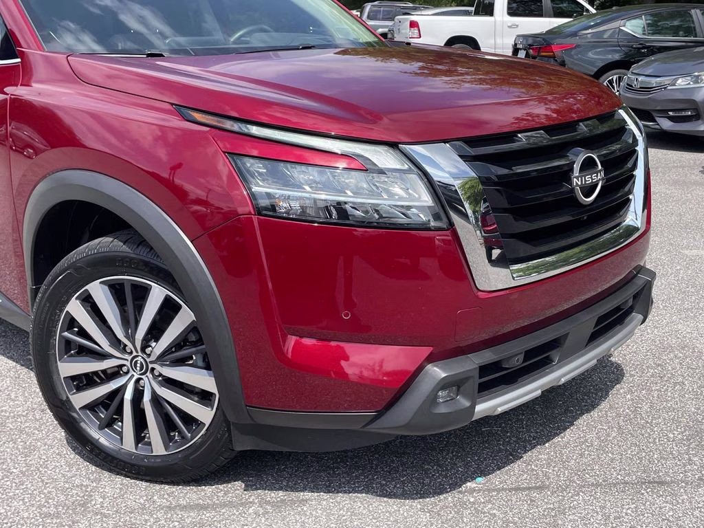 2022 Scarlet Ember Tintcoat Nissan Pathfinder Platinum FWD SUV