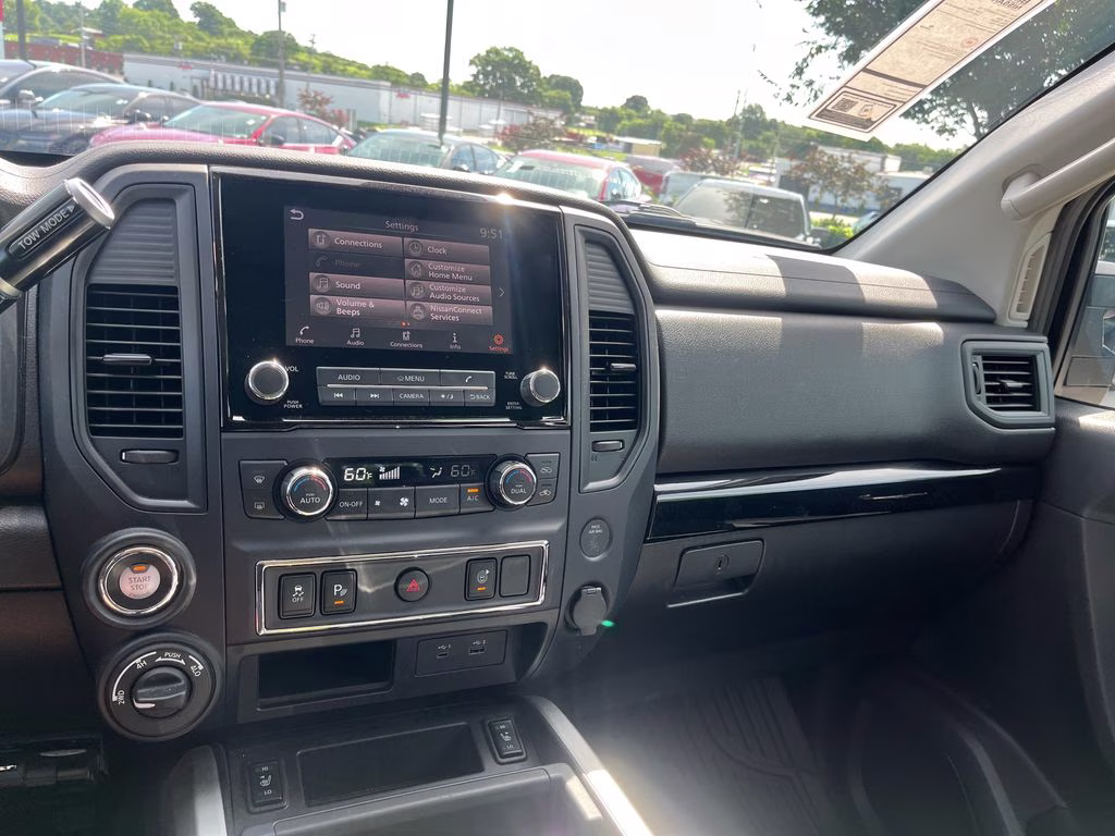 2024 Deep Blue Pearl Nissan Titan SV 4X4 Truck