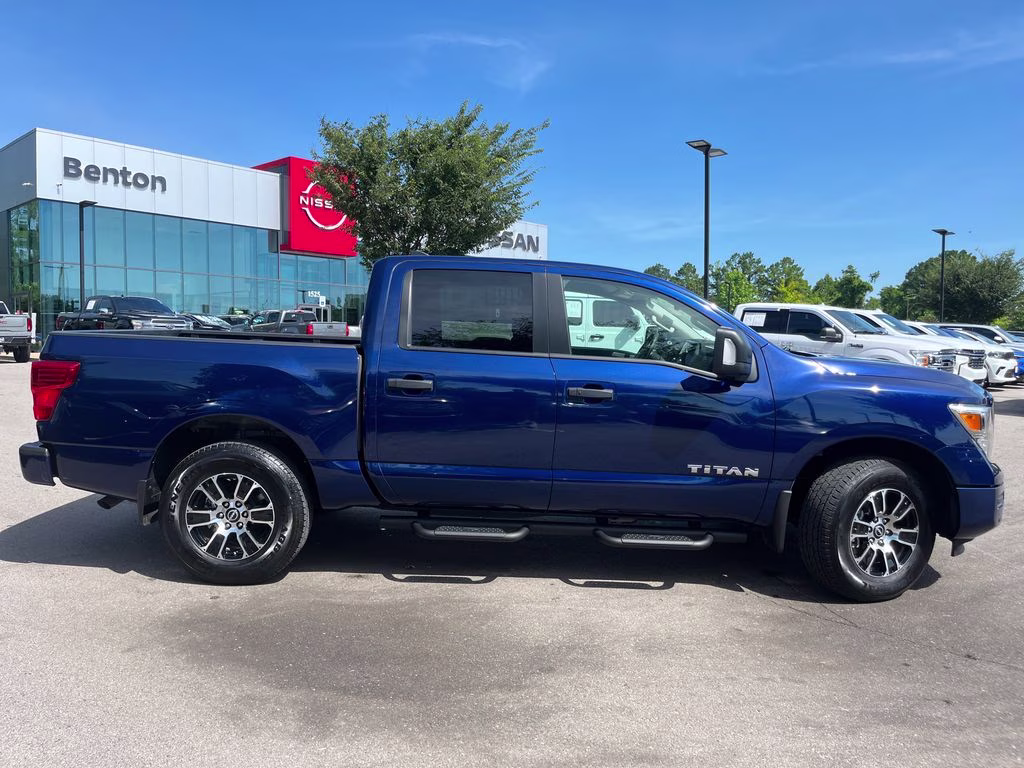 2024 Deep Blue Pearl Nissan Titan SV 4X4 Truck