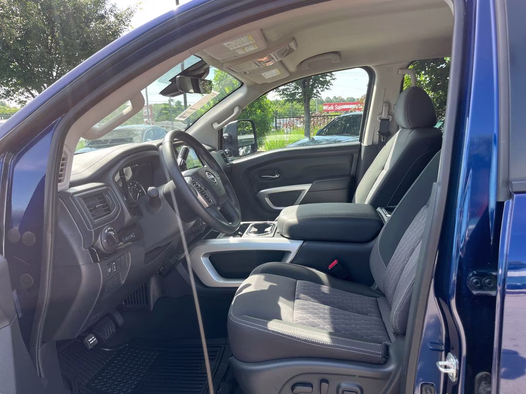 2024 Deep Blue Pearl Nissan Titan SV 4X4 Truck