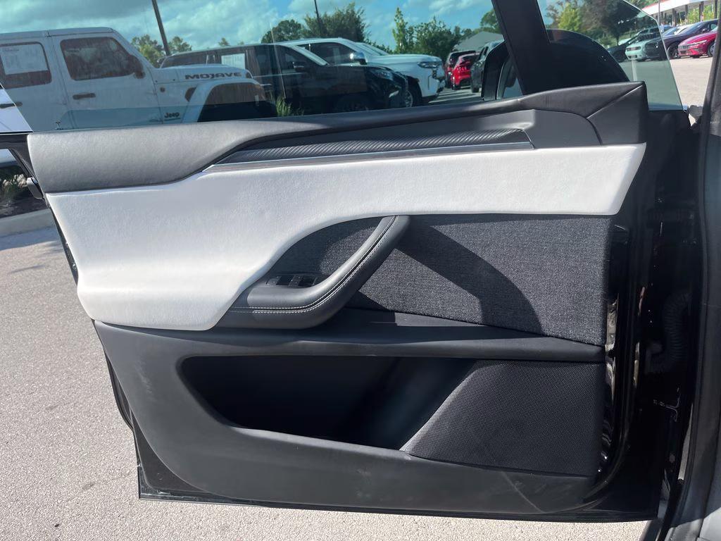 2022 Black Tesla Model X Plaid AWD SUV
