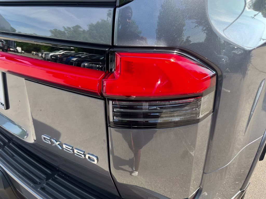 2024 Gray Pearl Lexus GX 550 Luxury 4X4 SUV