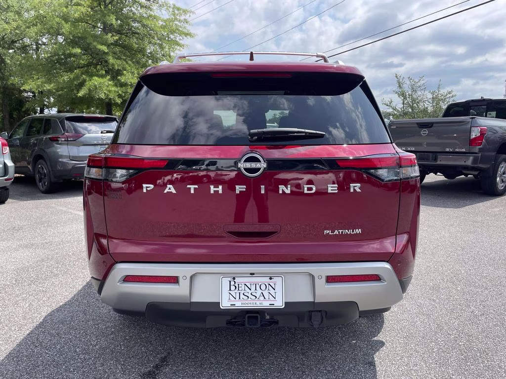 2022 Scarlet Ember Tintcoat Nissan Pathfinder Platinum FWD SUV