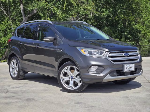 2019 Magnetic Ford Escape Titanium FWD SUV
