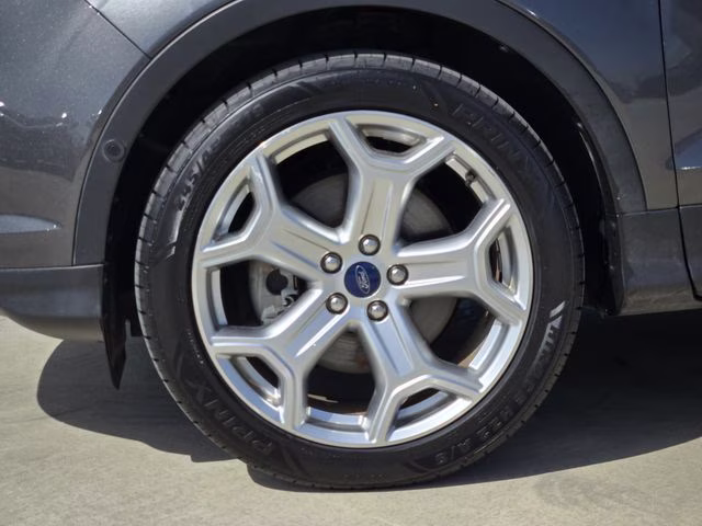 2019 Magnetic Ford Escape Titanium FWD SUV