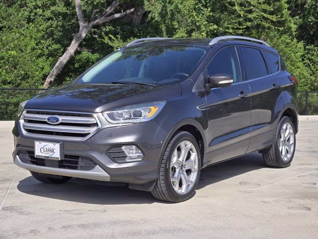 2019 Magnetic Ford Escape Titanium FWD SUV
