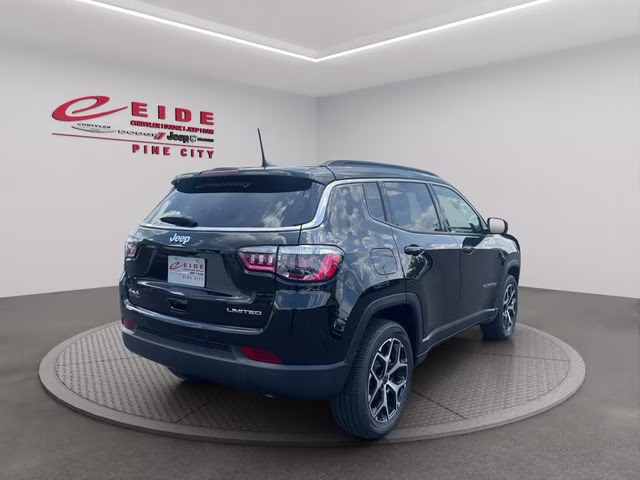 2026 Diamond Black Crystal Pearlcoat Jeep Compass Limited 4X4 SUV