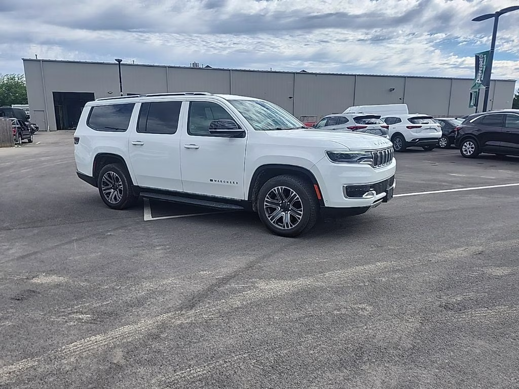2024 Bright White Clearcoat Jeep Wagoneer L Series II 4X4 SUV