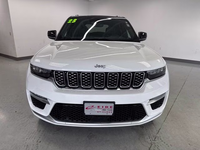 2023 Bright White Clearcoat Jeep Grand Cherokee Summit 4xe 4X4 SUV
