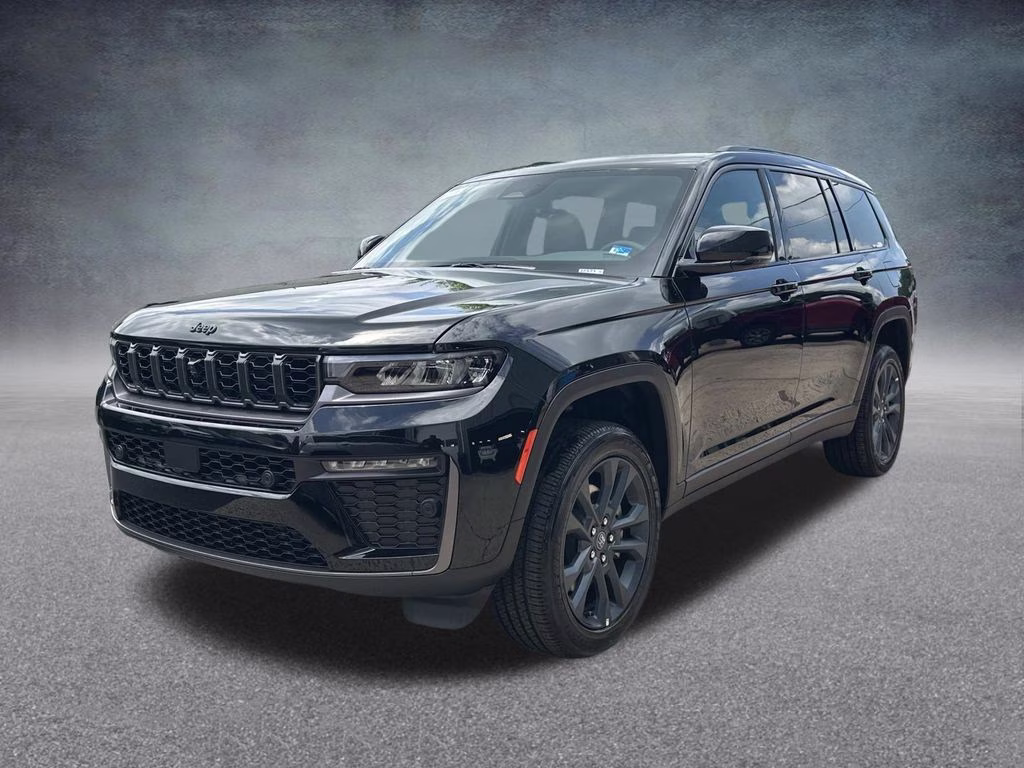 2026 Diamond Black Crystal Pearlcoat Jeep Grand Cherokee L Limited 4X4 SUV