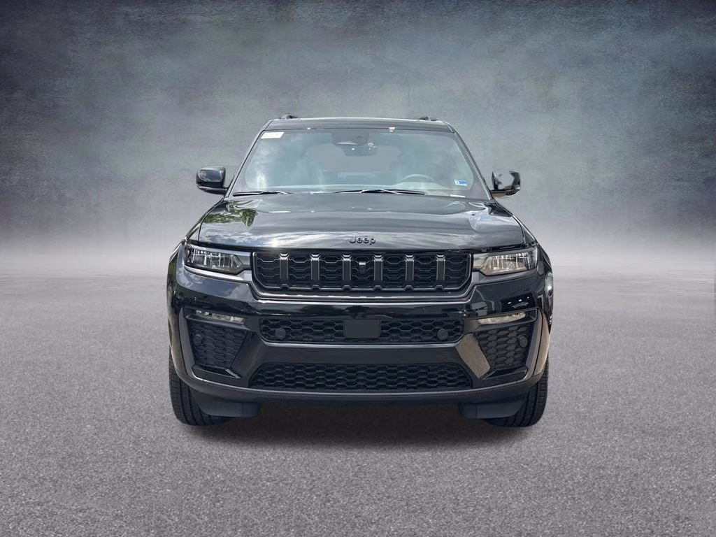 2026 Diamond Black Crystal Pearlcoat Jeep Grand Cherokee L Limited 4X4 SUV