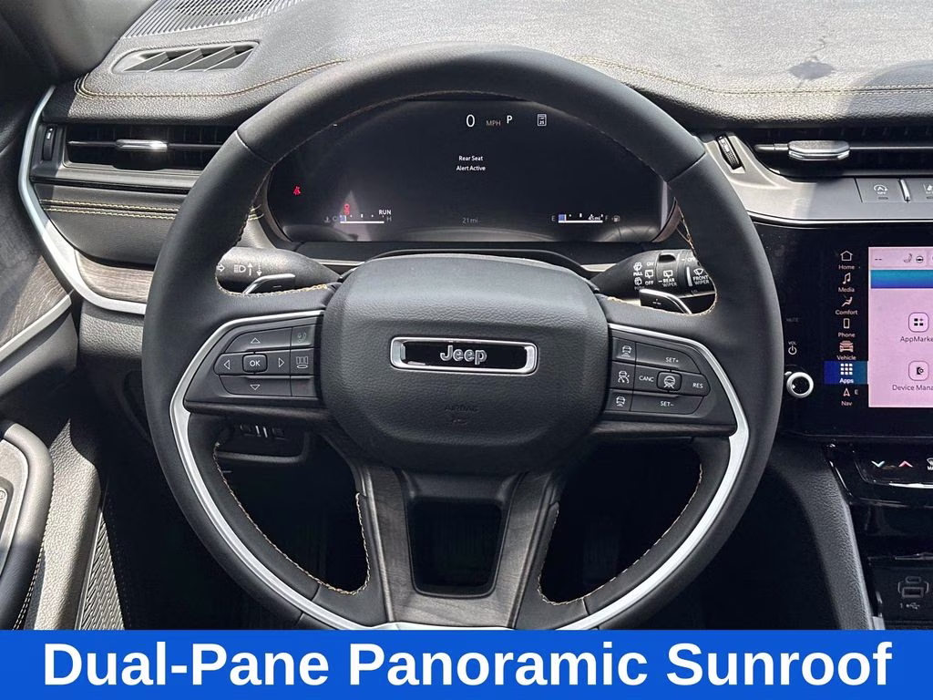2026 Diamond Black Crystal Pearlcoat Jeep Grand Cherokee L Limited 4X4 SUV