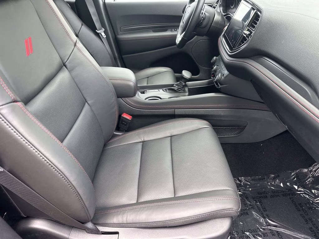 2026 DB Black Crystal Clearcoat Dodge Durango GT Plus HEMI V8 AWD SUV