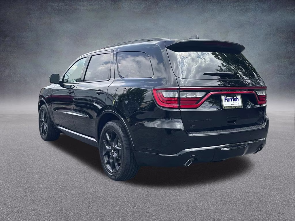 2026 DB Black Crystal Clearcoat Dodge Durango GT Plus HEMI V8 AWD SUV