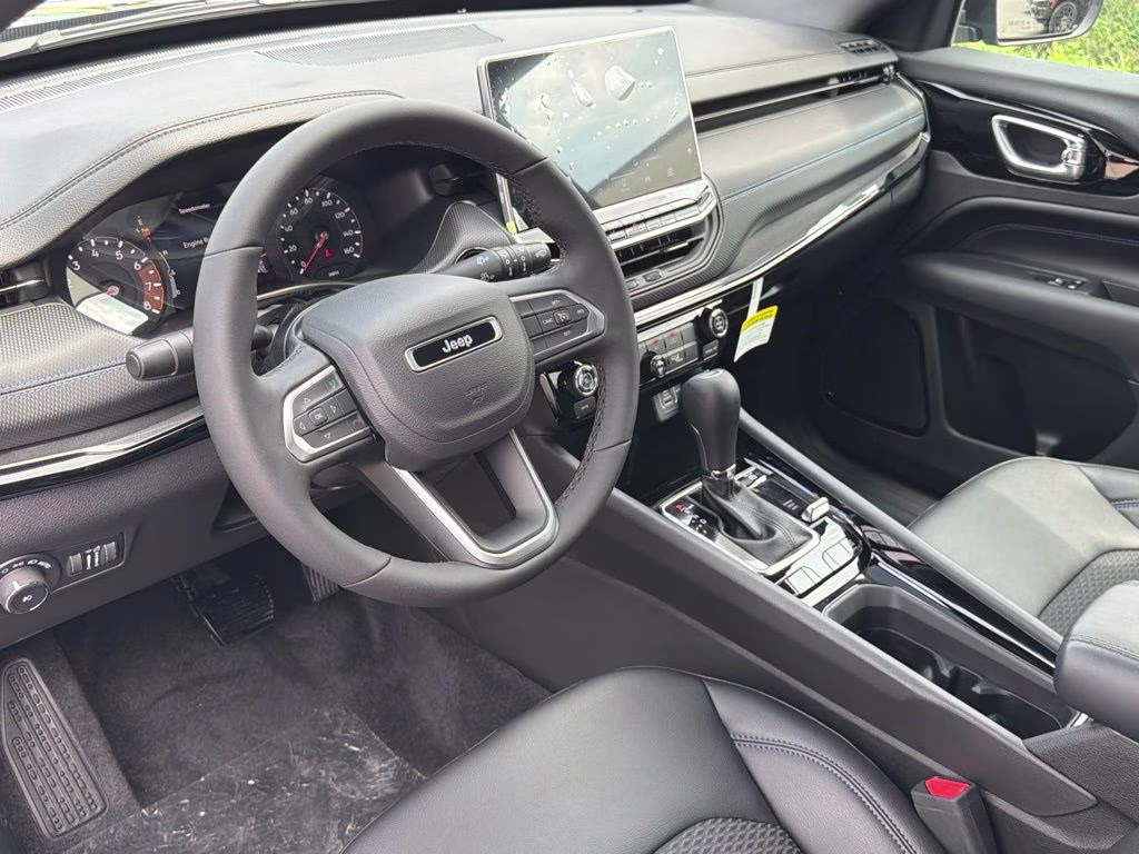 2026 Fathom Blue Pearl Coat Jeep Compass Latitude 4X4 SUV