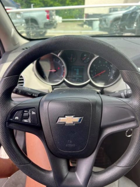 2013 Atlantis Blue Metallic Chevrolet Cruze LT FWD Sedan