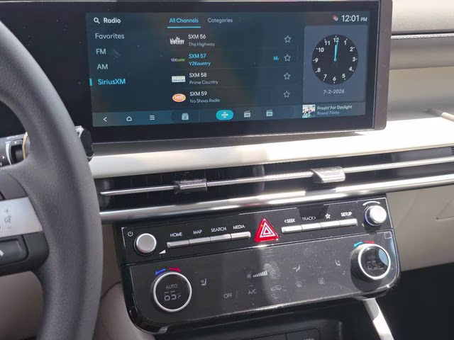 2026 White Pearl Hyundai Tucson SEL Plus AWD SUV