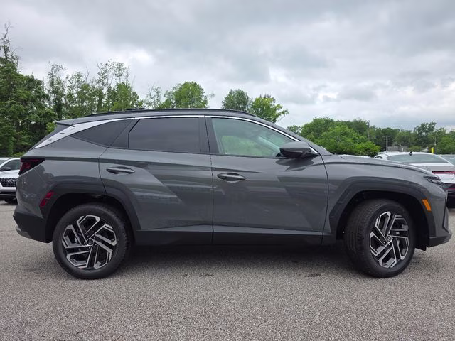 2026 Hampton Gray Hyundai Tucson SEL Plus AWD SUV