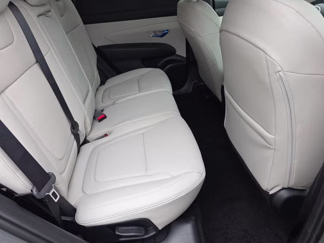 2026 Hampton Gray Hyundai Tucson SEL Plus AWD SUV
