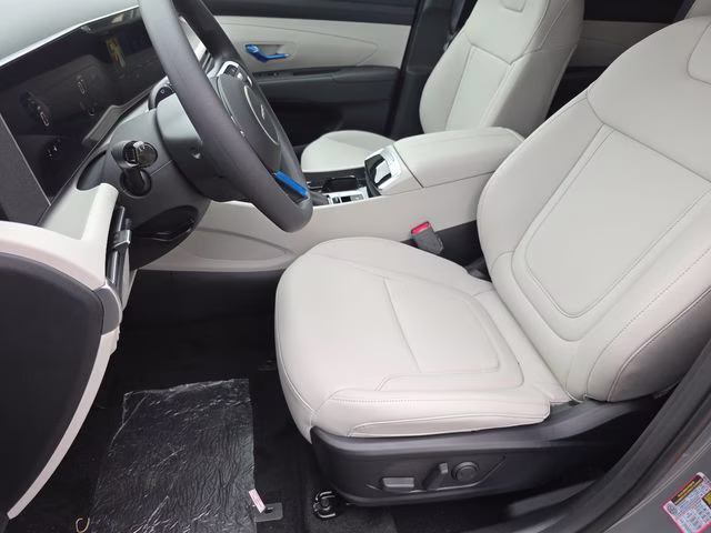 2026 Hampton Gray Hyundai Tucson SEL Plus AWD SUV