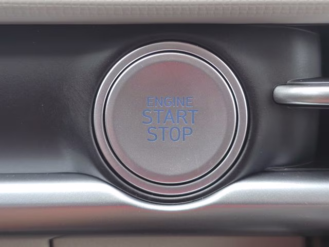2026 White Pearl Hyundai Tucson SEL Plus AWD SUV