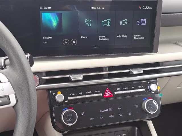 2026 White Pearl Hyundai Tucson SEL Plus AWD SUV