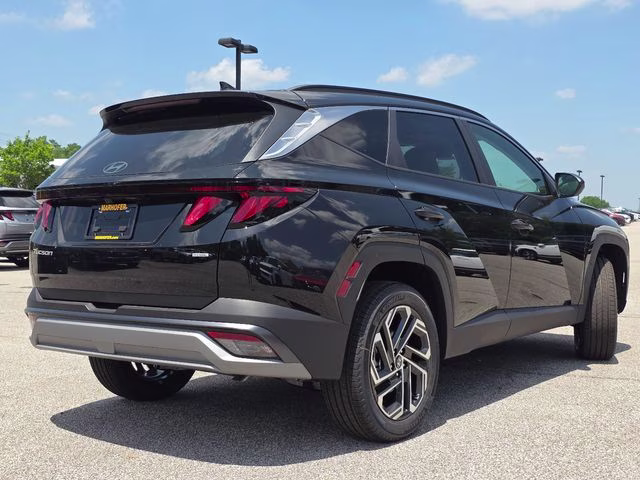 2026 Phantom Black Hyundai Tucson SEL Plus AWD SUV