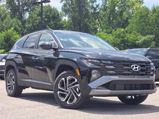 2026 Phantom Black Hyundai Tucson SEL Plus AWD SUV