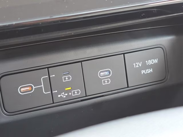 2026 Phantom Black Hyundai Tucson SEL Plus AWD SUV