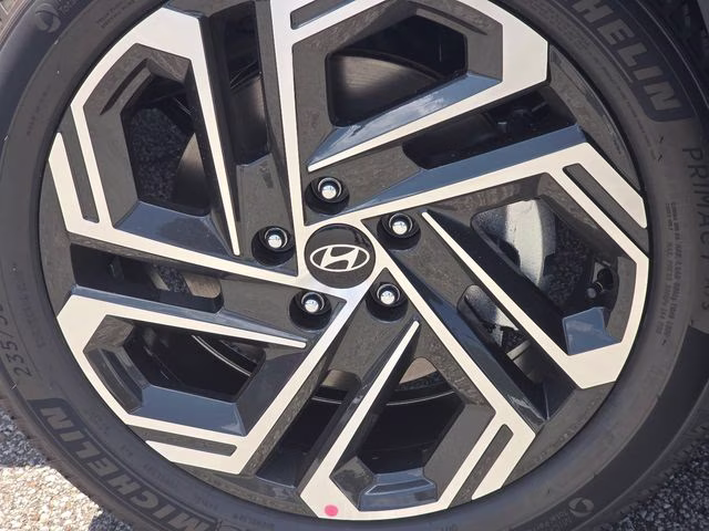 2026 Phantom Black Hyundai Tucson SEL Plus AWD SUV